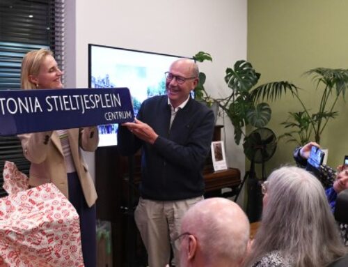 Het Tonia Stieltjesplein