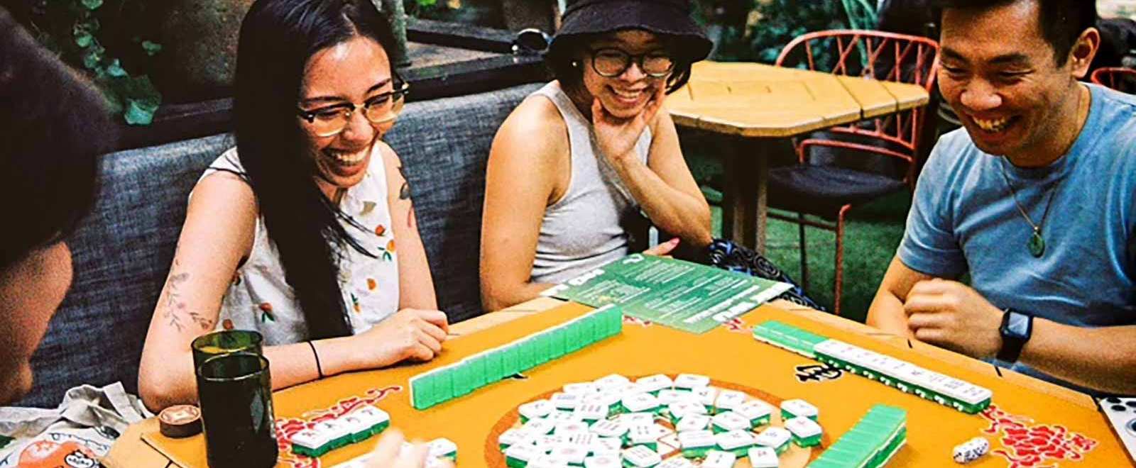 Mahjong in de buurtkamer